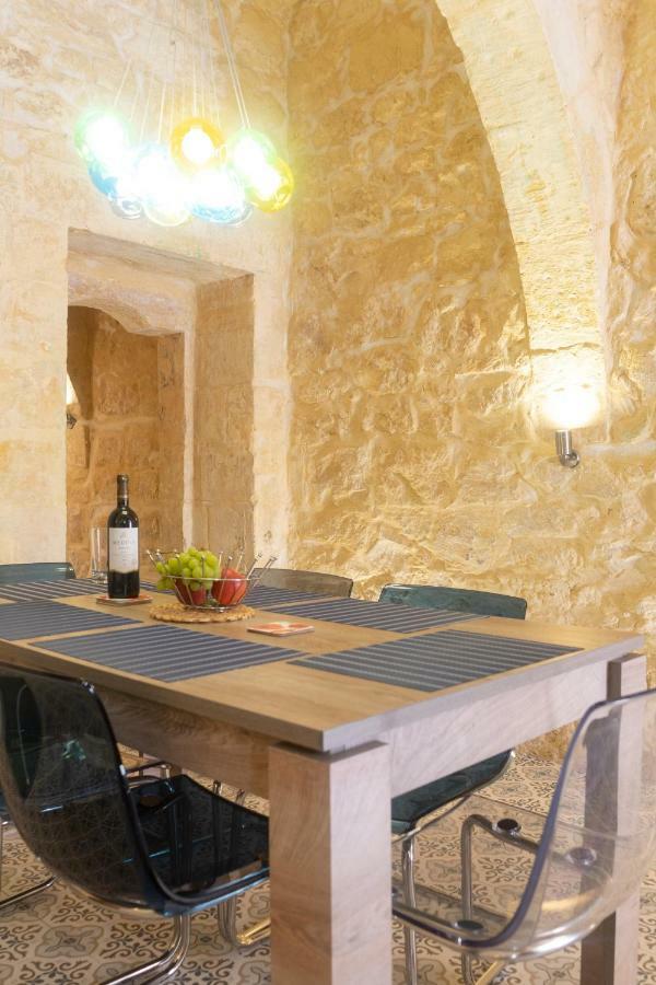 16 Lettings - Charming Character House Villa Birgu Luaran gambar