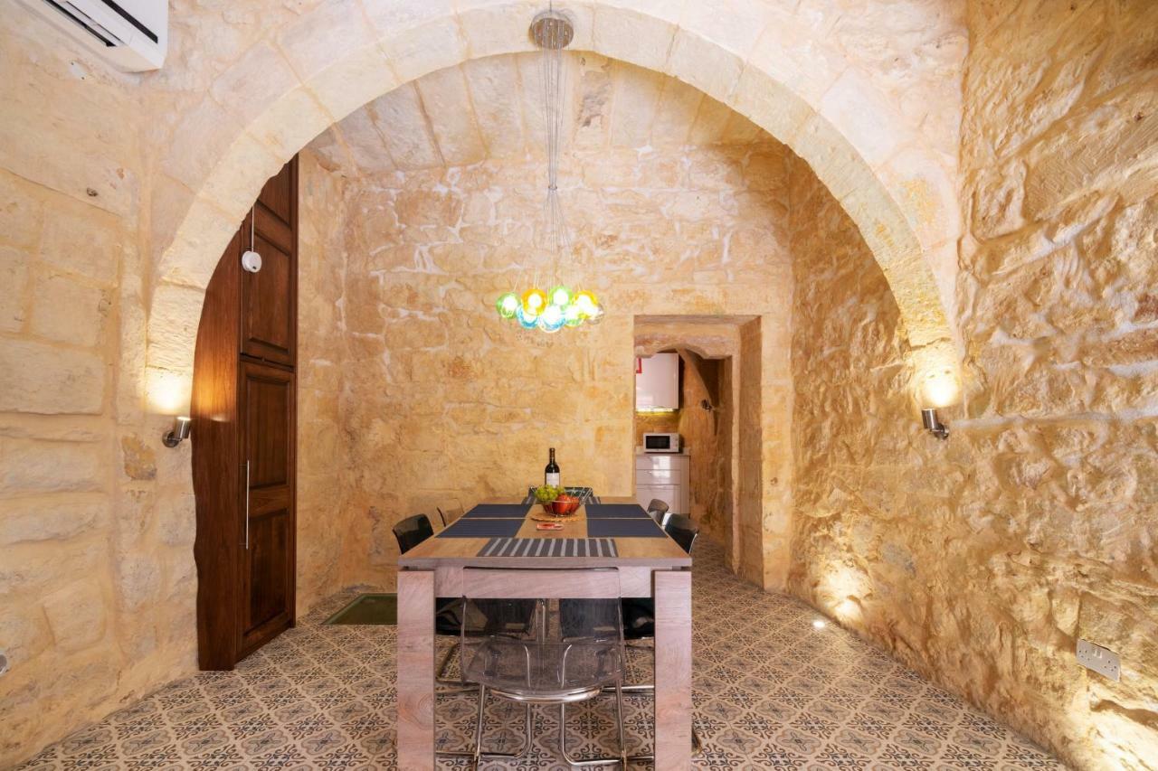 16 Lettings - Charming Character House Villa Birgu Luaran gambar