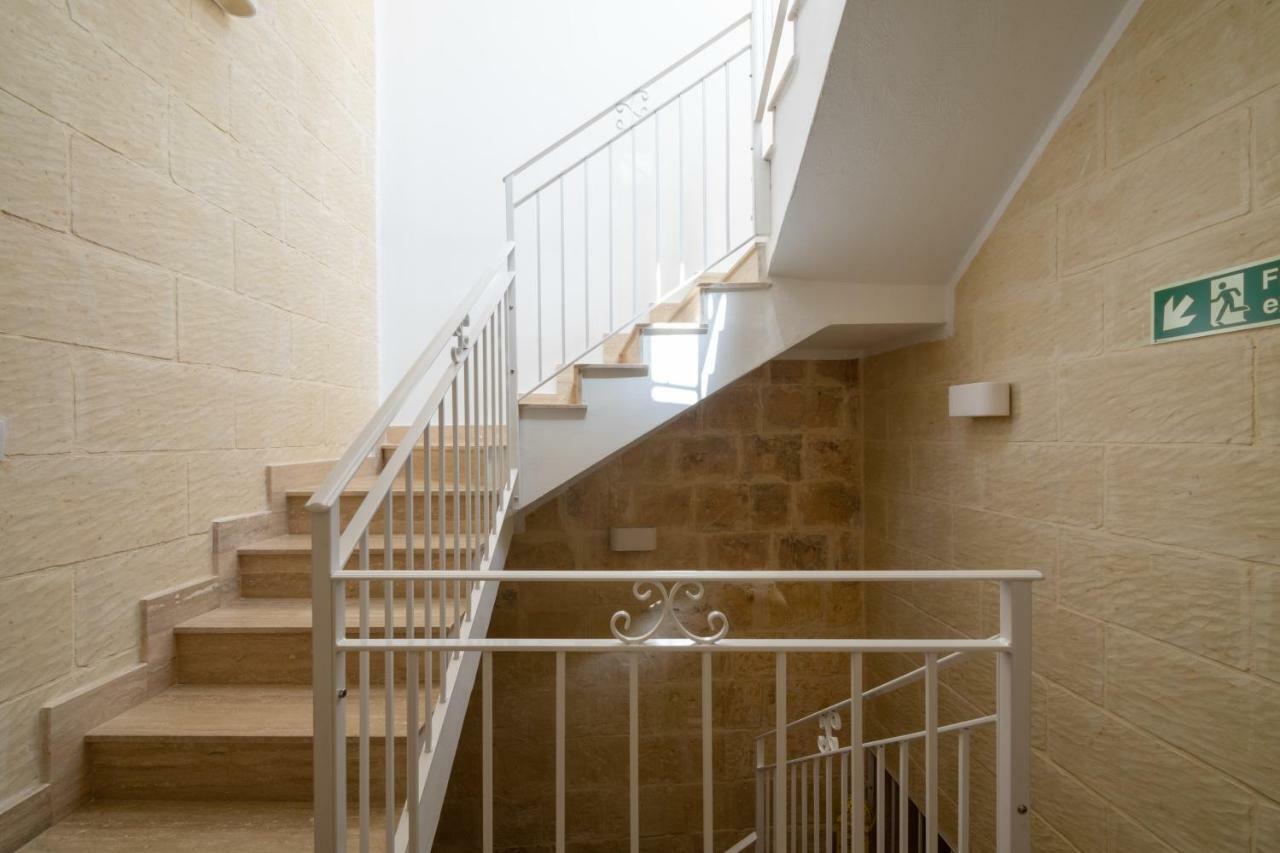 16 Lettings - Charming Character House Villa Birgu Luaran gambar