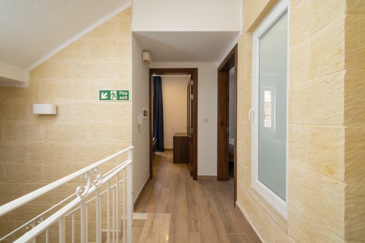 16 Lettings - Charming Character House Villa Birgu Luaran gambar