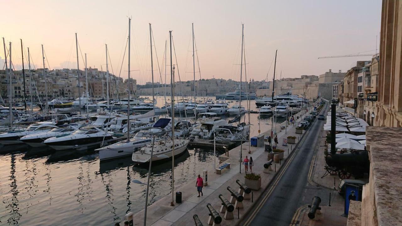 16 Lettings - Charming Character House Villa Birgu Luaran gambar